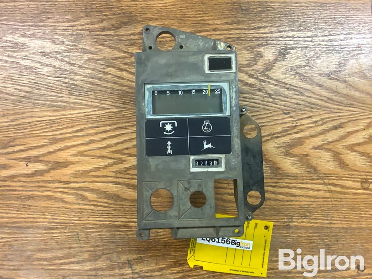 john-deere-tachometer-image-10