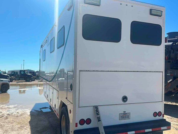 2012-brumley-manufacturing-data-van-trailer-image-5