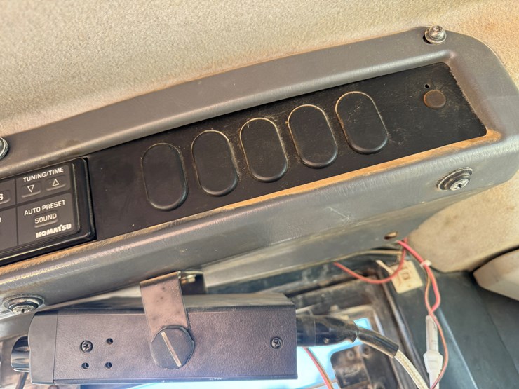 komatsu-wa380-7-image-58