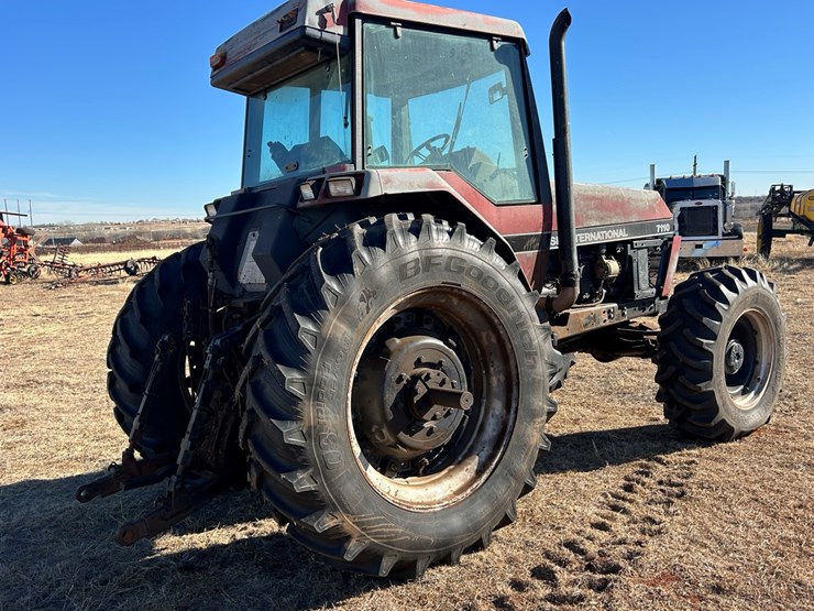 case-ih-7110-image-34