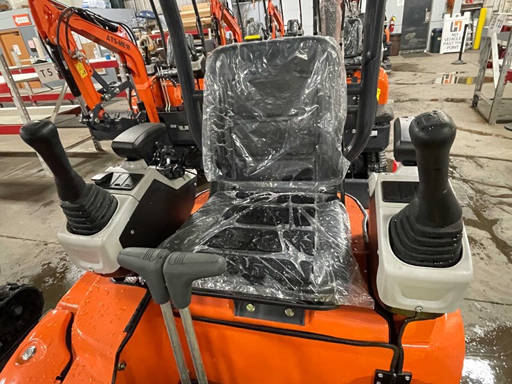 #2002-•-2025-unused-me18-mini-excavator-(o9)-image-7