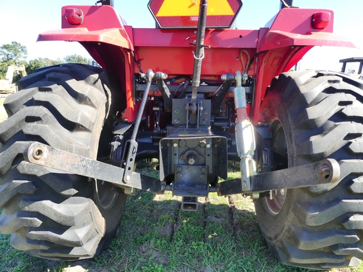 2017-mahindra-1526-image-5