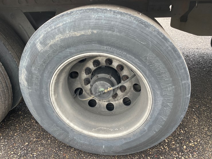 2017-utility-3000r-reefer-image-25