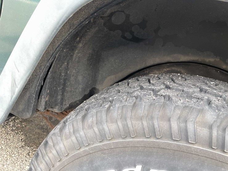 2000-jeep-wrangler-sport-image-38