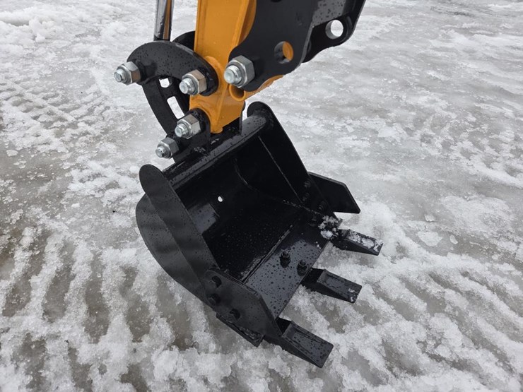 #5016-•-unused-future-ft15p-mini-excavator-image-10