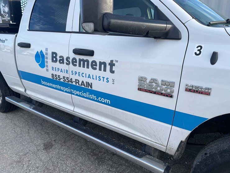 2016-ram-2500-tradesman-image-20