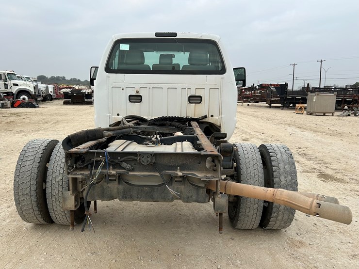 2016-ford-f550-image-6