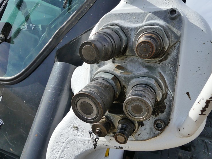 2024-bobcat-t86-image-12