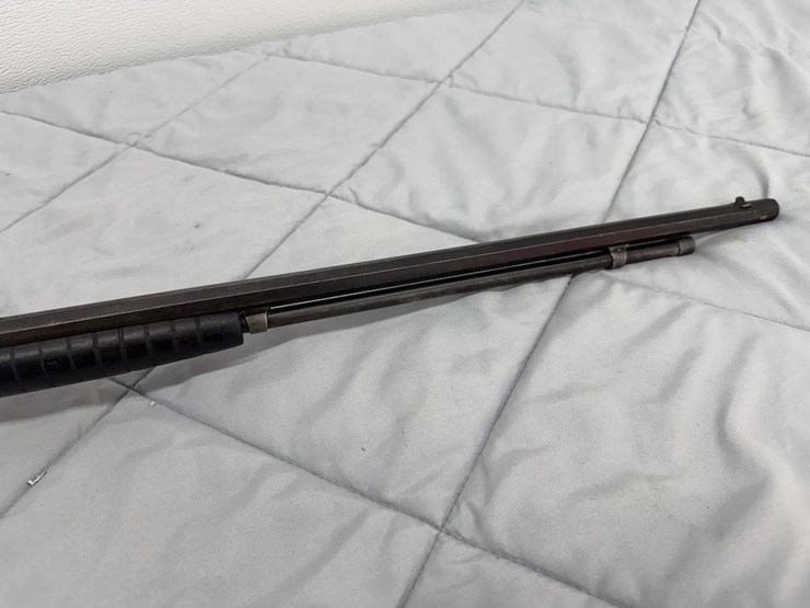 meriden-.22-s,l,-lr-rifle-image-2