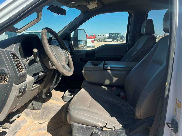 2019-ford-f250-image-6