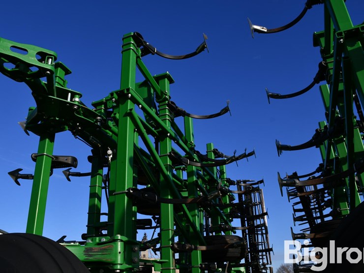 2018-john-deere-2018-image-15