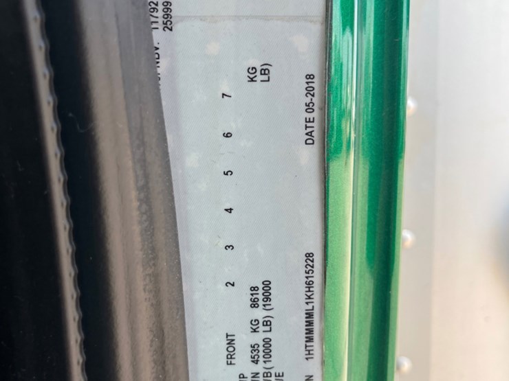 2019-international-durastar-4300-image-21