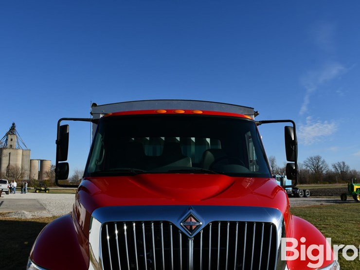 2007-international-durastar-4400-image-10