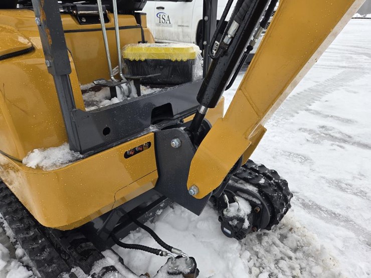 #5037-•-cfg-industrial-qk20r-mini-excavator-image-13