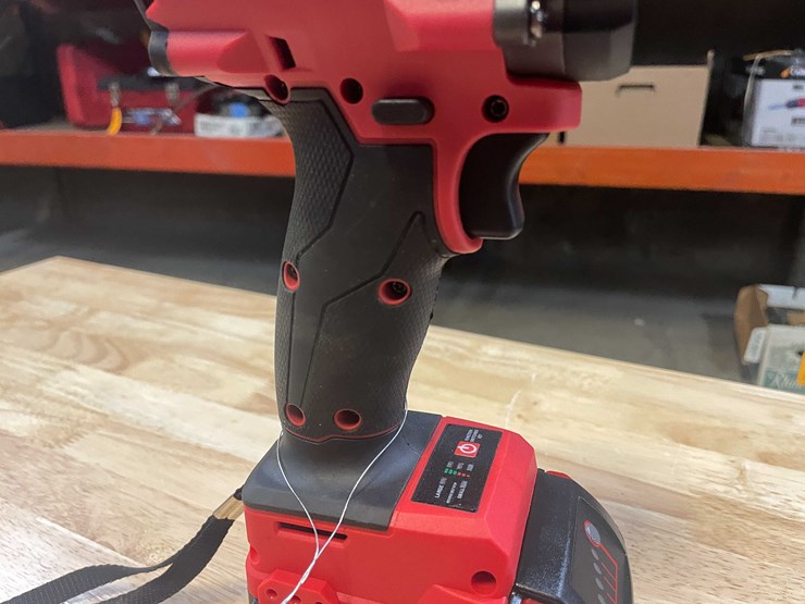 #2046-•-milwaukee-compatible-18v-cordless-1/2"-impact-and-8ah-battery-(pr12)-image-5