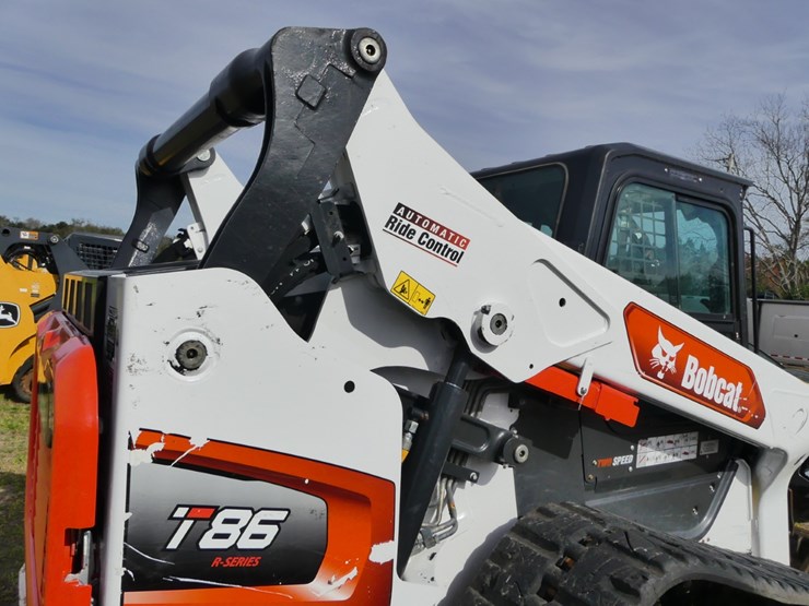 2024-bobcat-t86-image-7