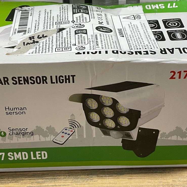 #2073 • Solar Sensor Light With Remote (T2)