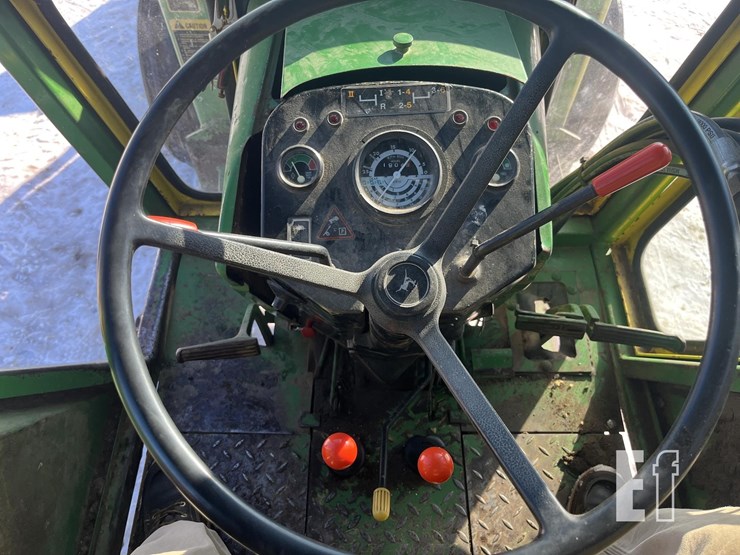 john-deere-2840-image-12