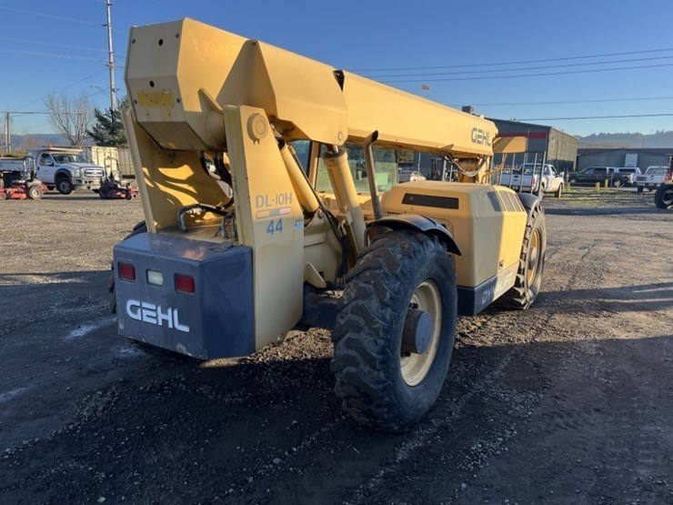 2004-gehl-dl10h44-image-4