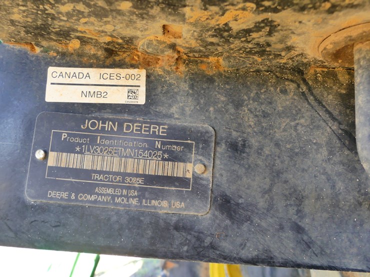2022-john-deere-3025e-image-15