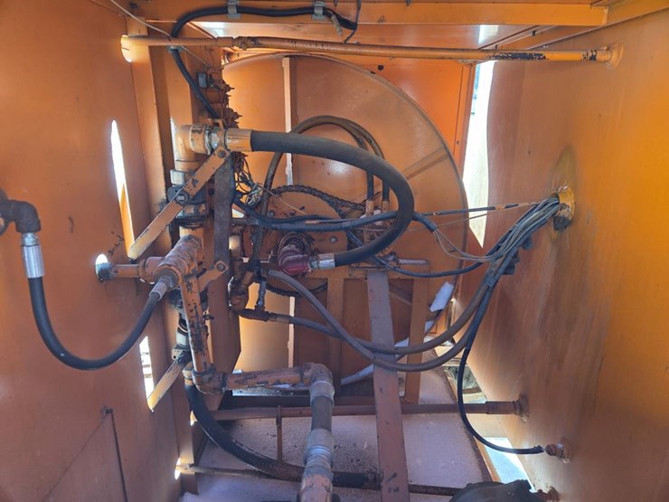 #5000-•-sewer-equipment-tandem-axle-sewer-jetter-trailer-image-22