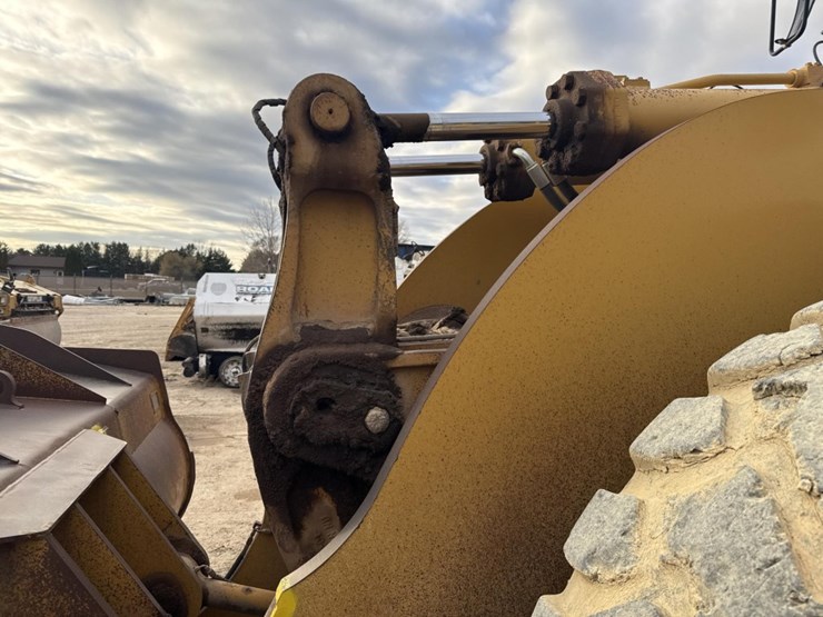 2010-caterpillar-980h-image-14