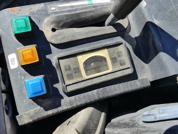 2020-deere-26g-image-14