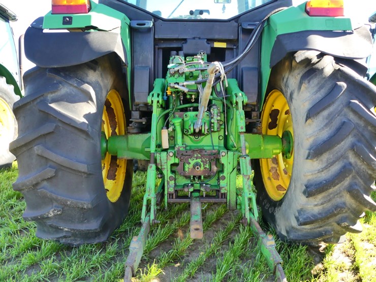2001-john-deere-6210-image-5