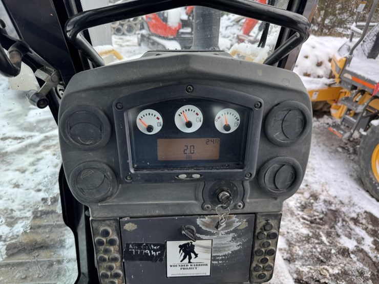 caterpillar-d4k-xl-image-31