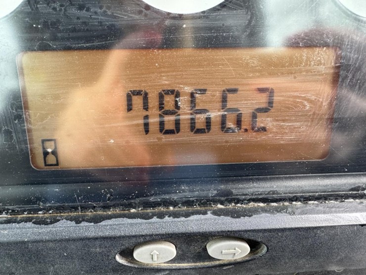 caterpillar-d4k-xl-image-32