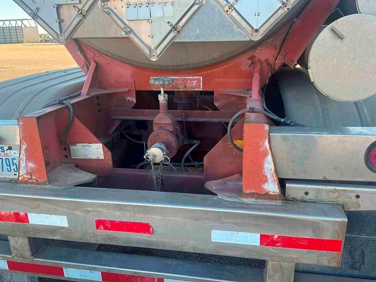 1981-fruehauf-trailer-image-8