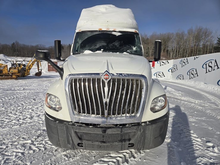 2019-international-lt-image-8