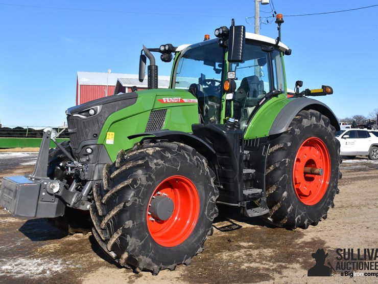 2023-fendt-728-vario-image-1
