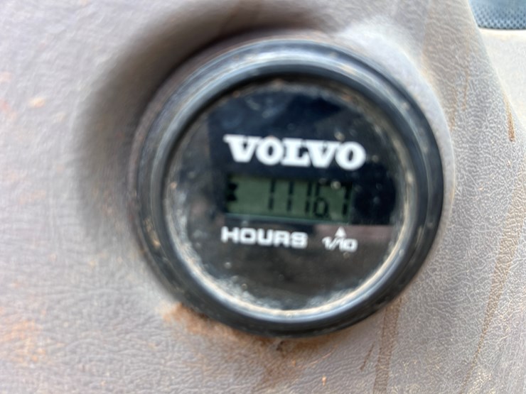 2022-volvo-ec220el-image-31