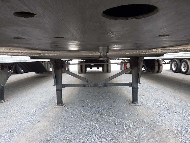 2018-hyundai-translead-image-3