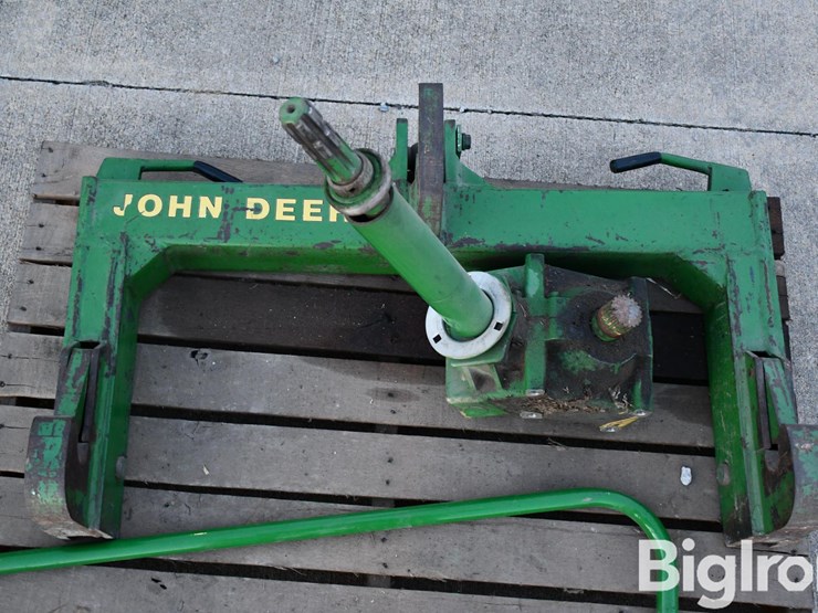 pallet-of-john-deere-support-image-10