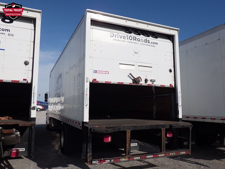 2020-hino-268a-image-9