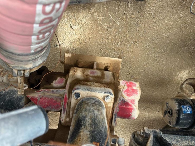 2014-freightliner-cascadia-image-6