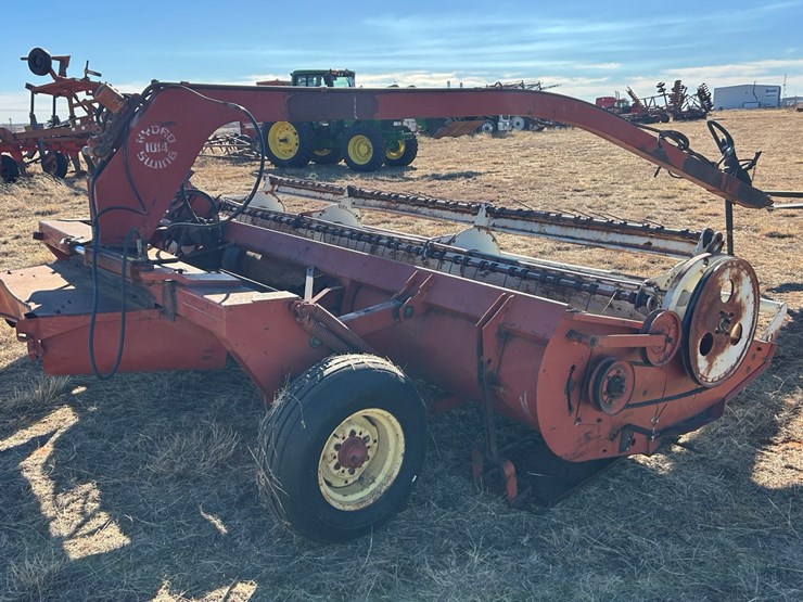 hesston-1014-image-9