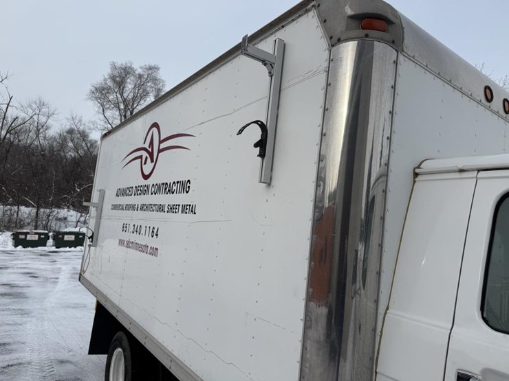 #2225-•-1996-chevrolet-box-truck-image-15