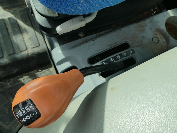 2016-new-holland-boomer-47-image-13