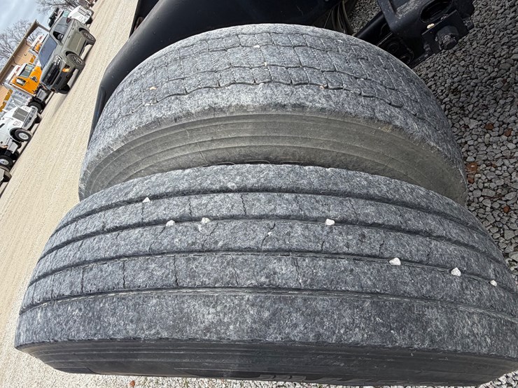 2014-mack-pinnacle-chu613-image-16