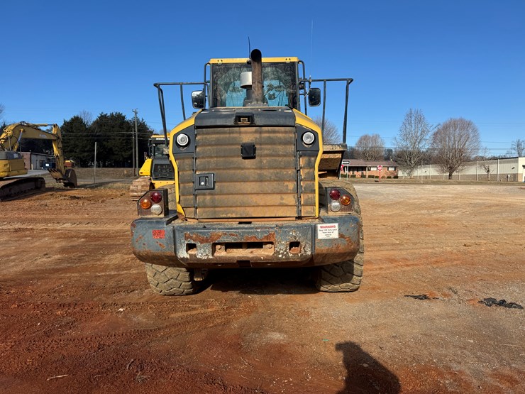 komatsu-wa380-7-image-6