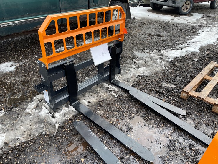 #1167-•-unused,-landhonor-pallet-fork-image-2