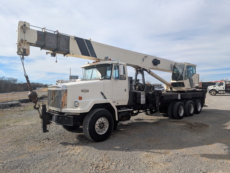 2001-national-1800-image-1