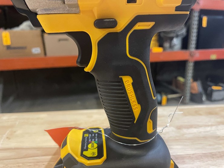 #2038-•-dewalt-compatible-20v-cordless-1/4"-impact-driver-and-battery-(pr12)-image-4