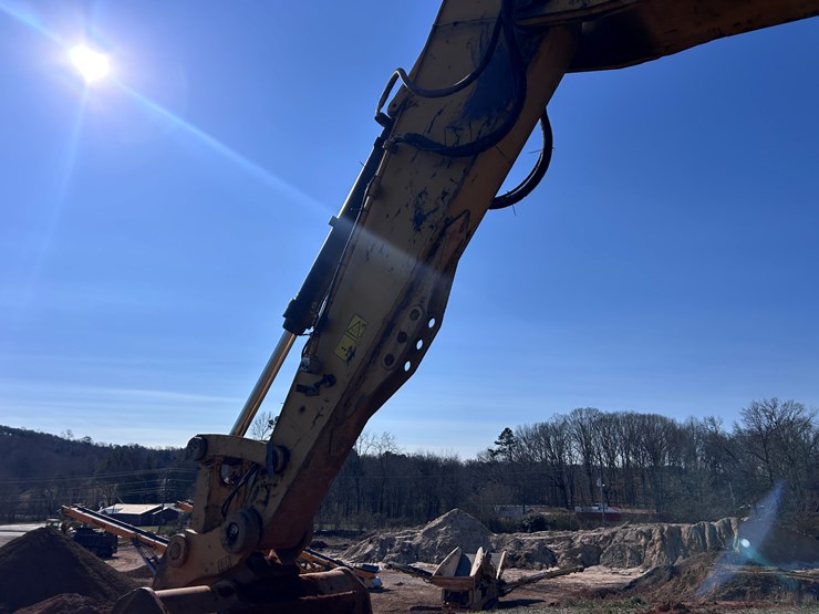 caterpillar-349el-image-23