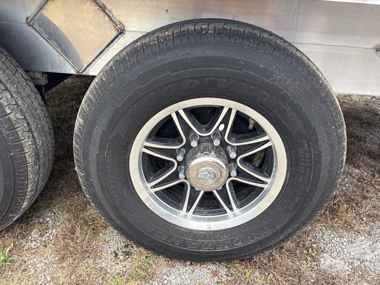 #30711-•-2023-sundowner-8’-x-24’-tandem-axle-multi-purpose-image-4