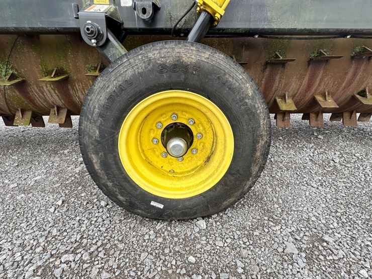 #30715-•-mandako-15’-land-roller-image-6