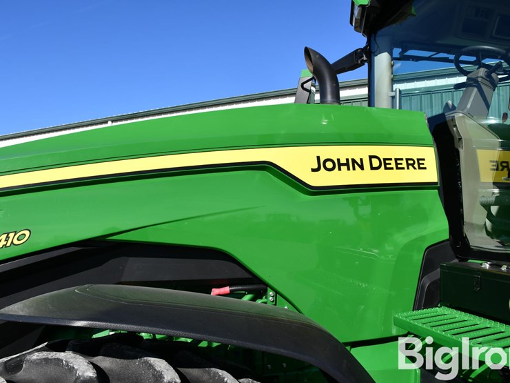 2022-john-deere-8r-410-image-14